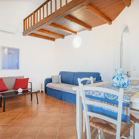 Ambra - Porto San Paolo *